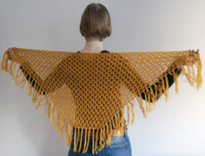 Easy Crochet Scarf Pattern