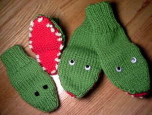 Crochet Baby Mittens