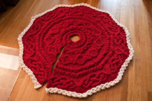 Crochet Tree Skirt